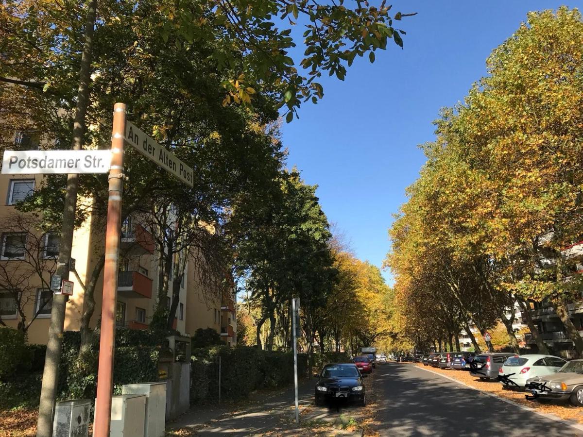 Messe Apartment Koeln West Екстериор снимка
