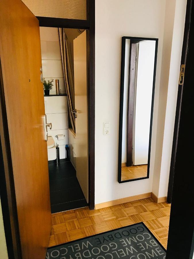 Messe Apartment Koeln West Екстериор снимка