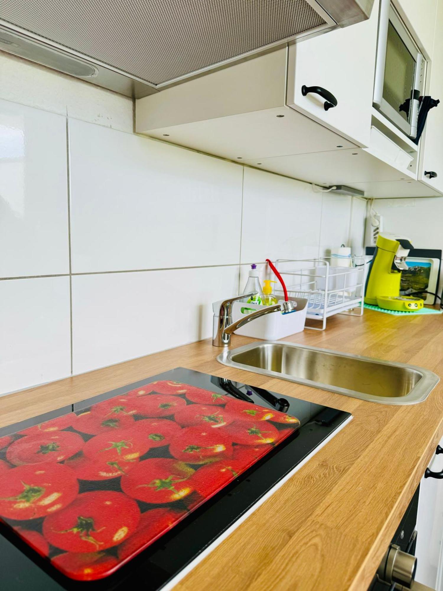 Messe Apartment Koeln West Екстериор снимка
